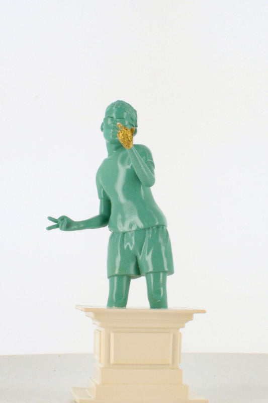Figurine